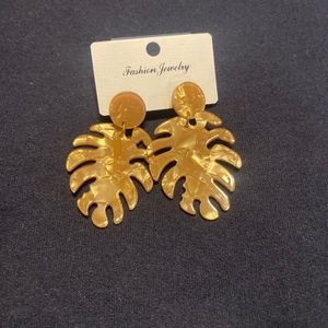 Fashion Earrings 🔥